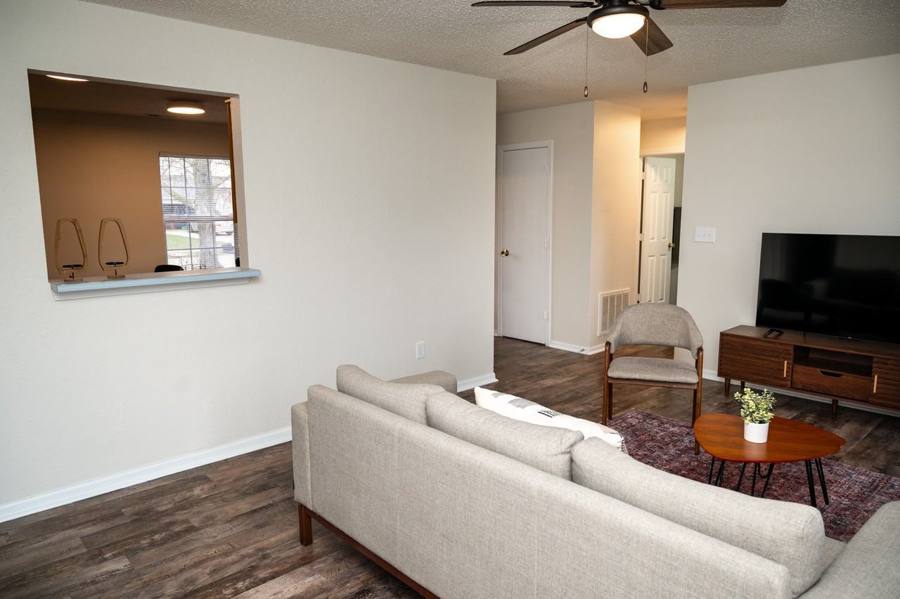 2684 Wynterpointe Ct #NA - Photo 4 of 15