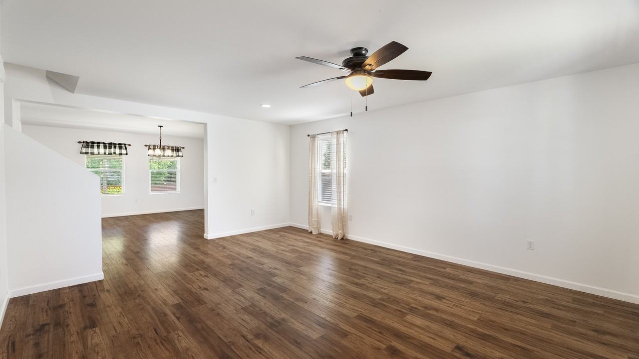 1605 Kedlin Ln #NA - Photo 2 of 33