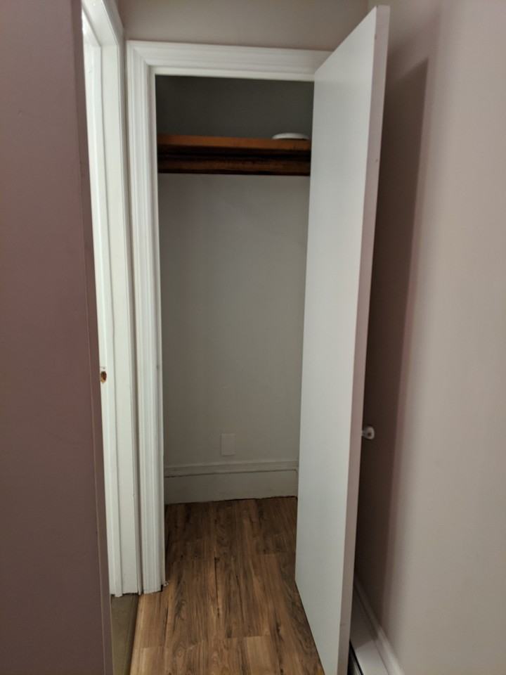 442 442 444 Monroe Ave #1A - Photo 5 of 19