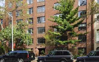 433 W 21st St #8G - Photo 1 of 1