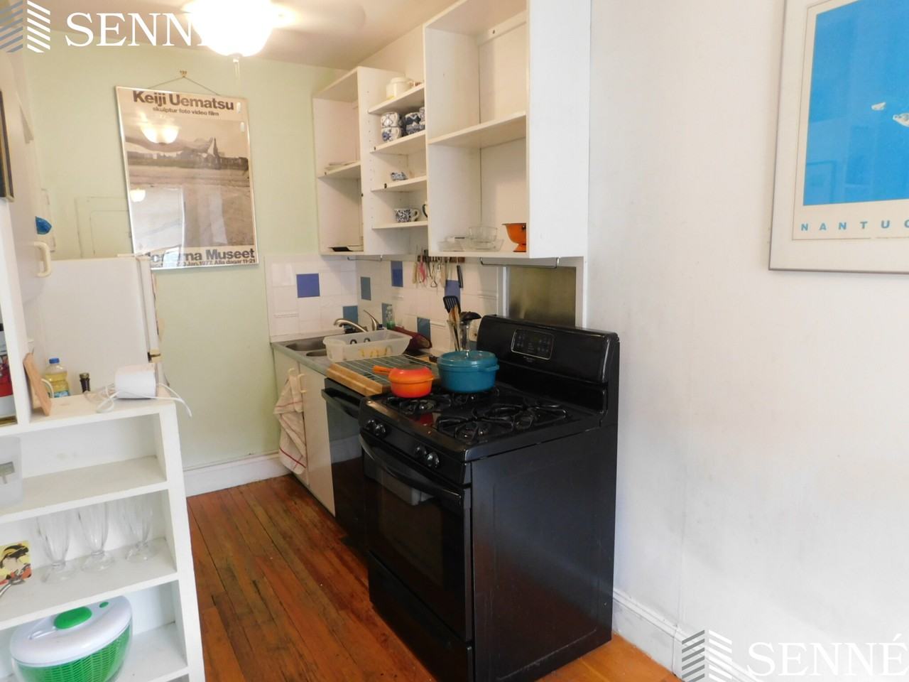 36 Linnaean St #15 - Photo 2 of 8