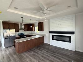 featured image of 10 Candlelight Plz