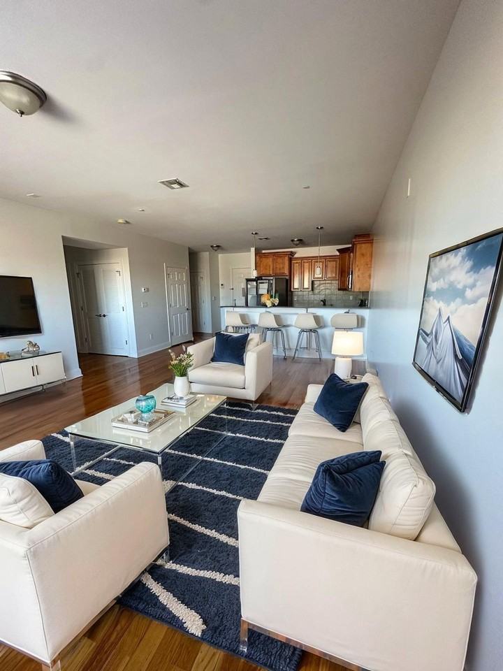 68 West Utopia - Photo 3 of 50