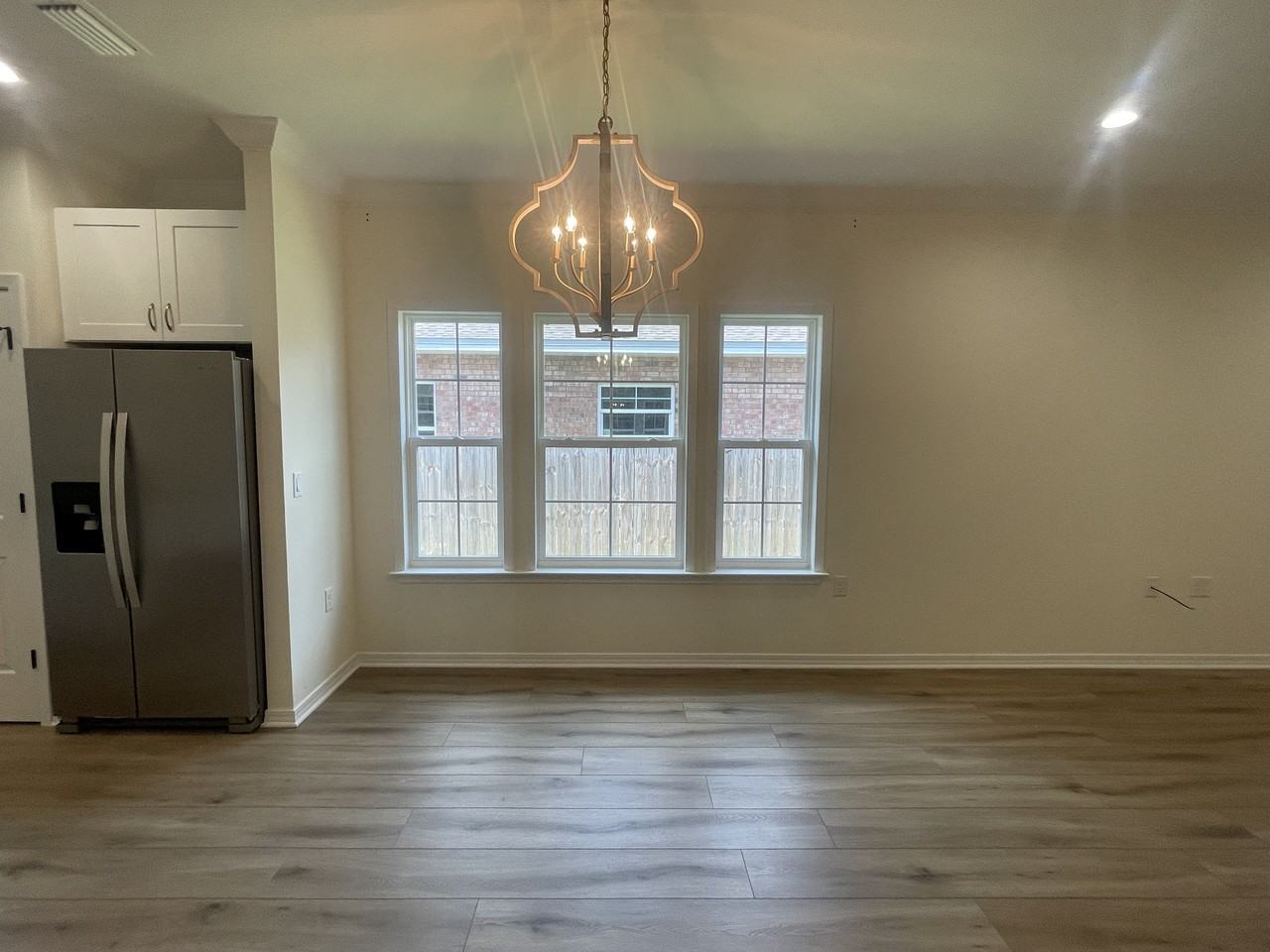 1578 Hickory St - Photo 4 of 19