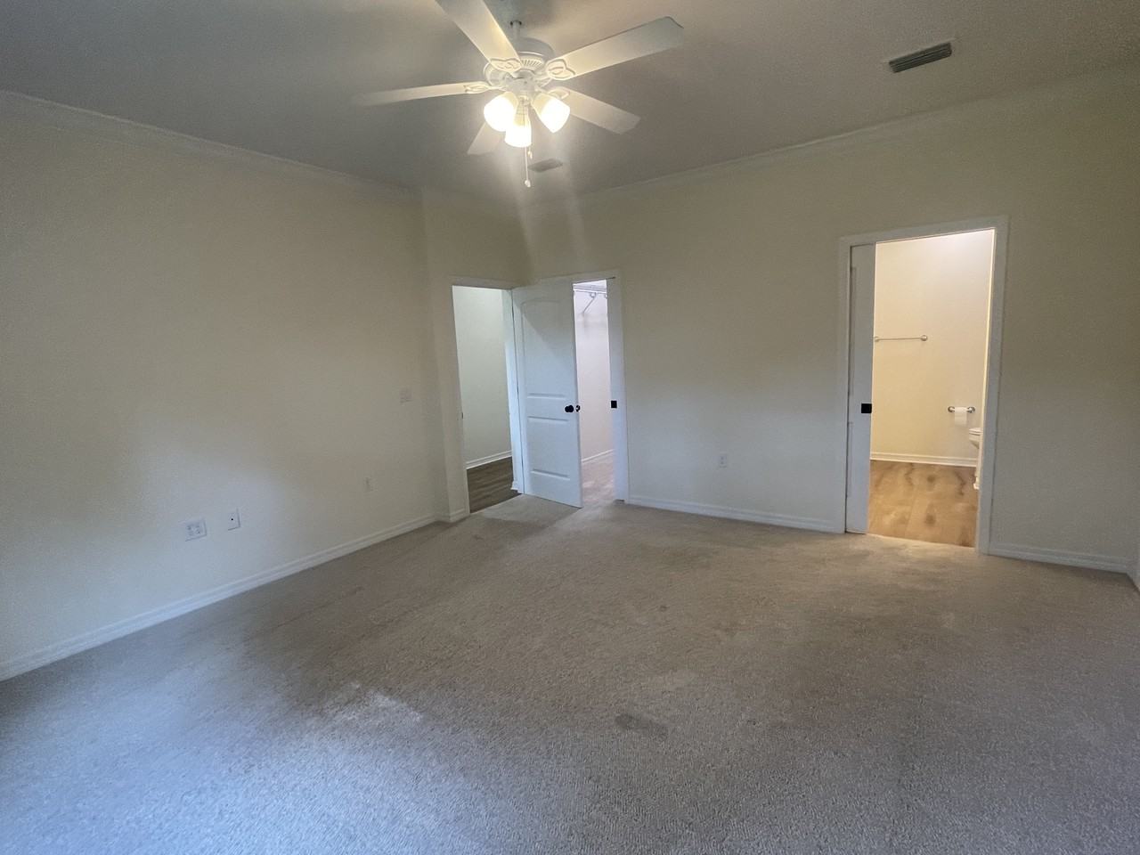 1578 Hickory St - Photo 3 of 19