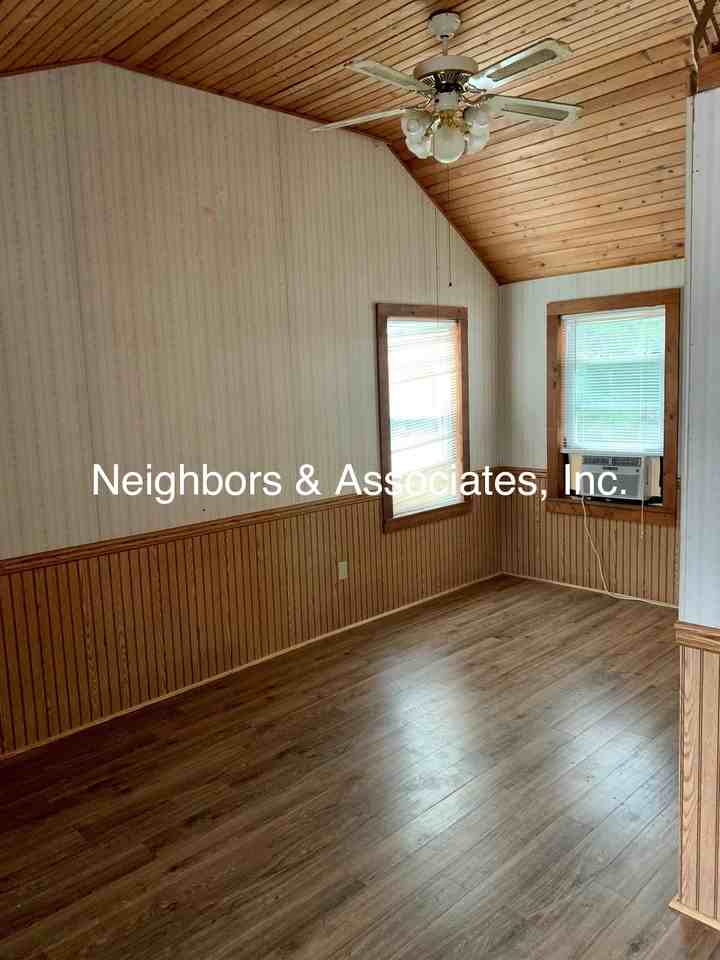 91 Benson Road #B - Photo 3 of 7