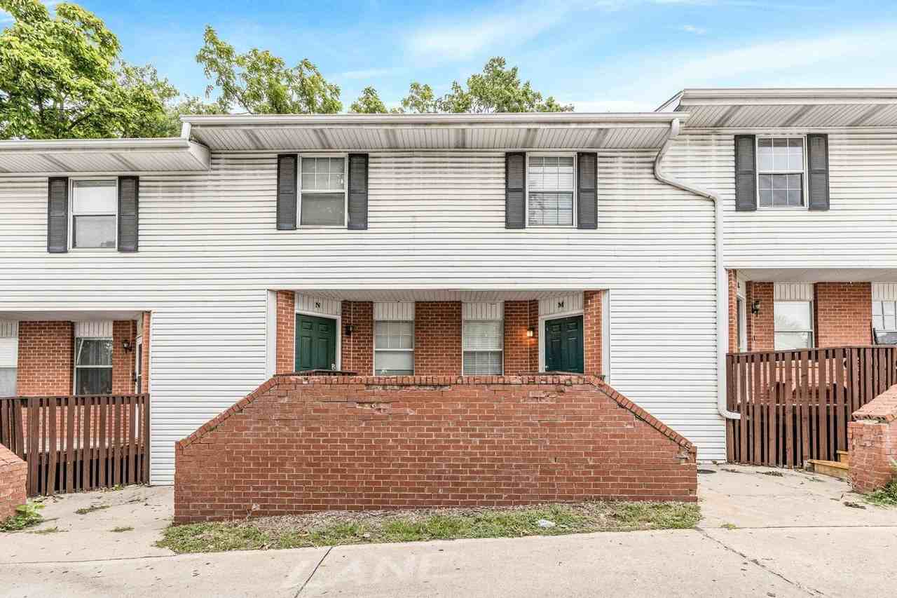 1407 Paris Rd - Photo 3 of 24