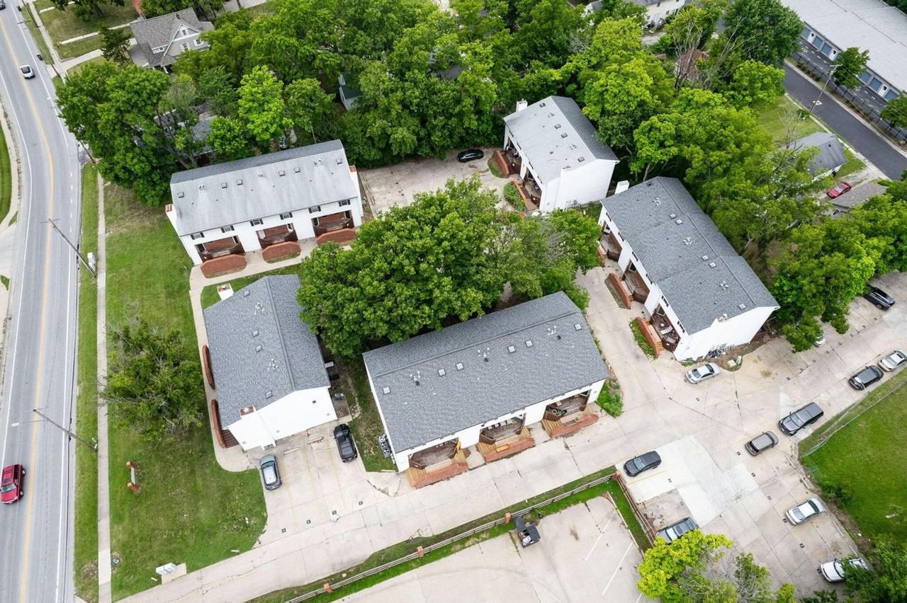 1407 Paris Rd - Photo 5 of 24