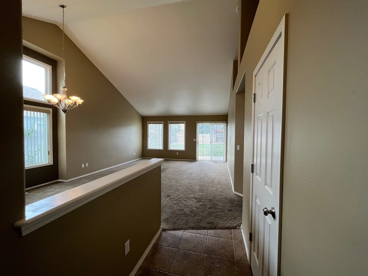 4194 S Trailridge Ave - Photo 2 of 16