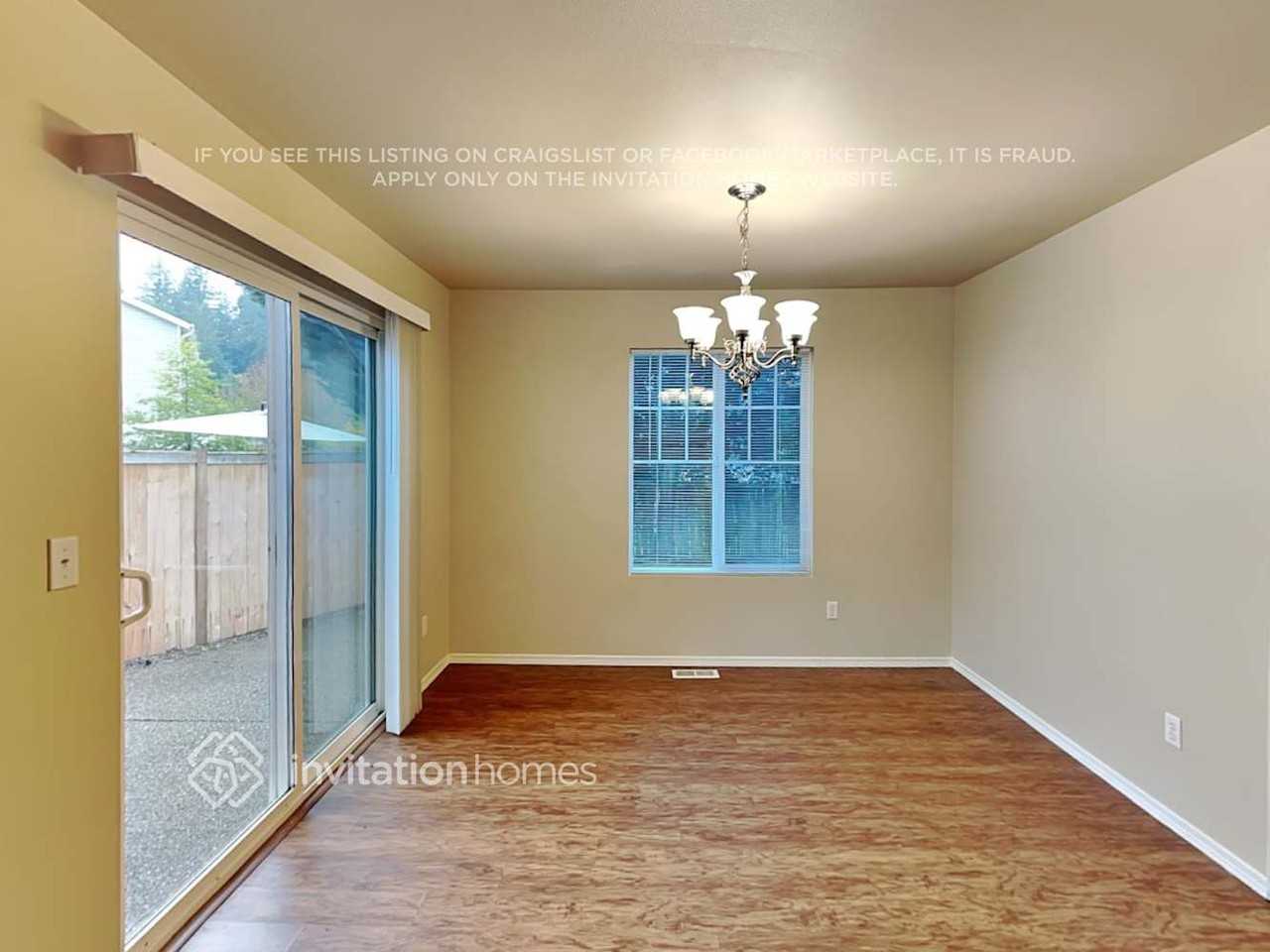14688 Ravenwood Rd Se - Photo 6 of 19
