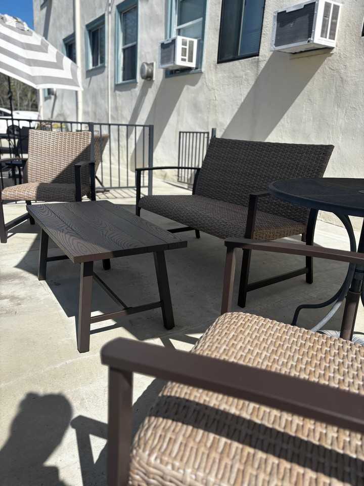 131 S Avenue 63 - Photo 2 of 6