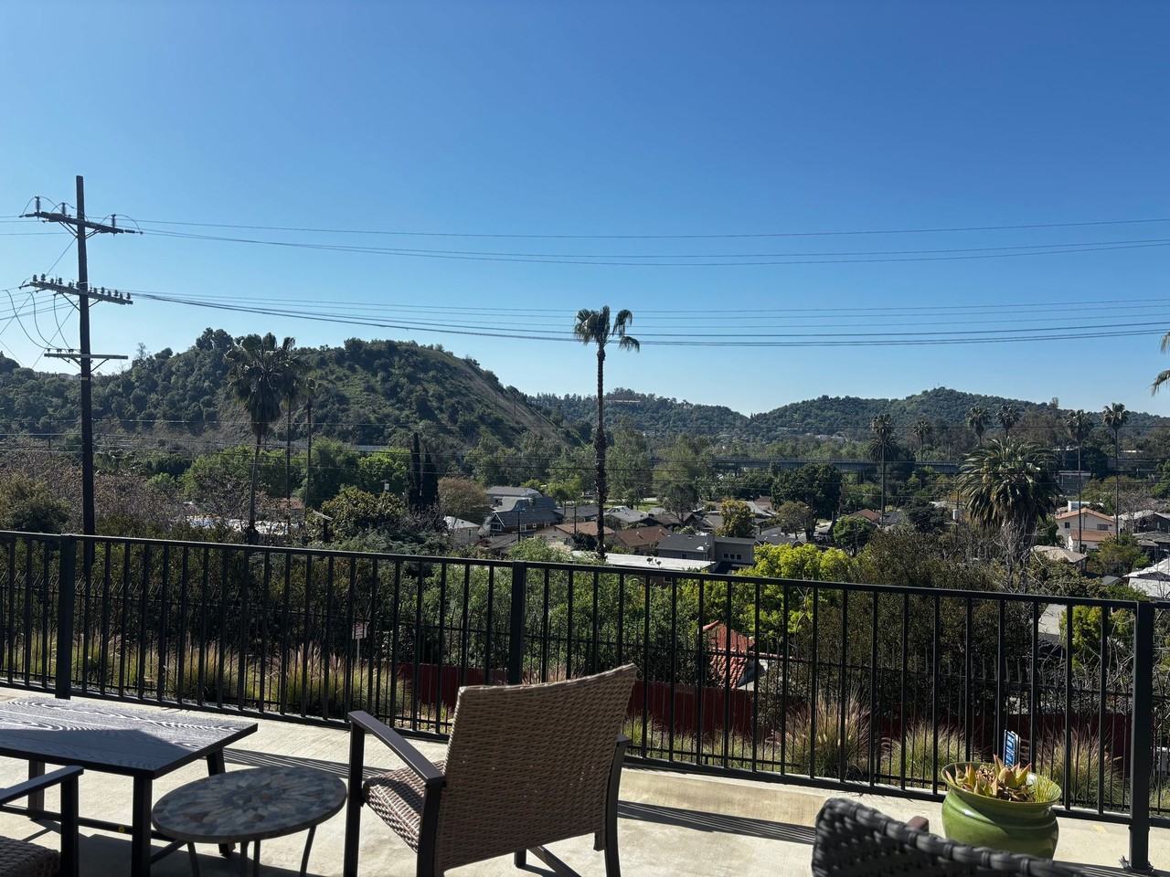 131 S Avenue 63 - Photo 5 of 6