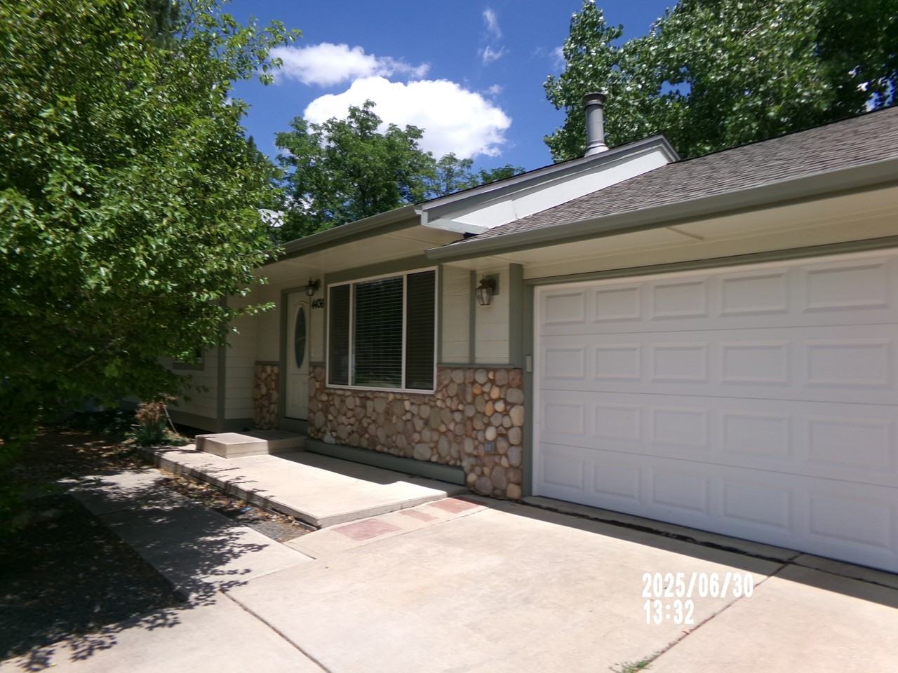 4436 Goshawk Dr - Photo 3 of 24