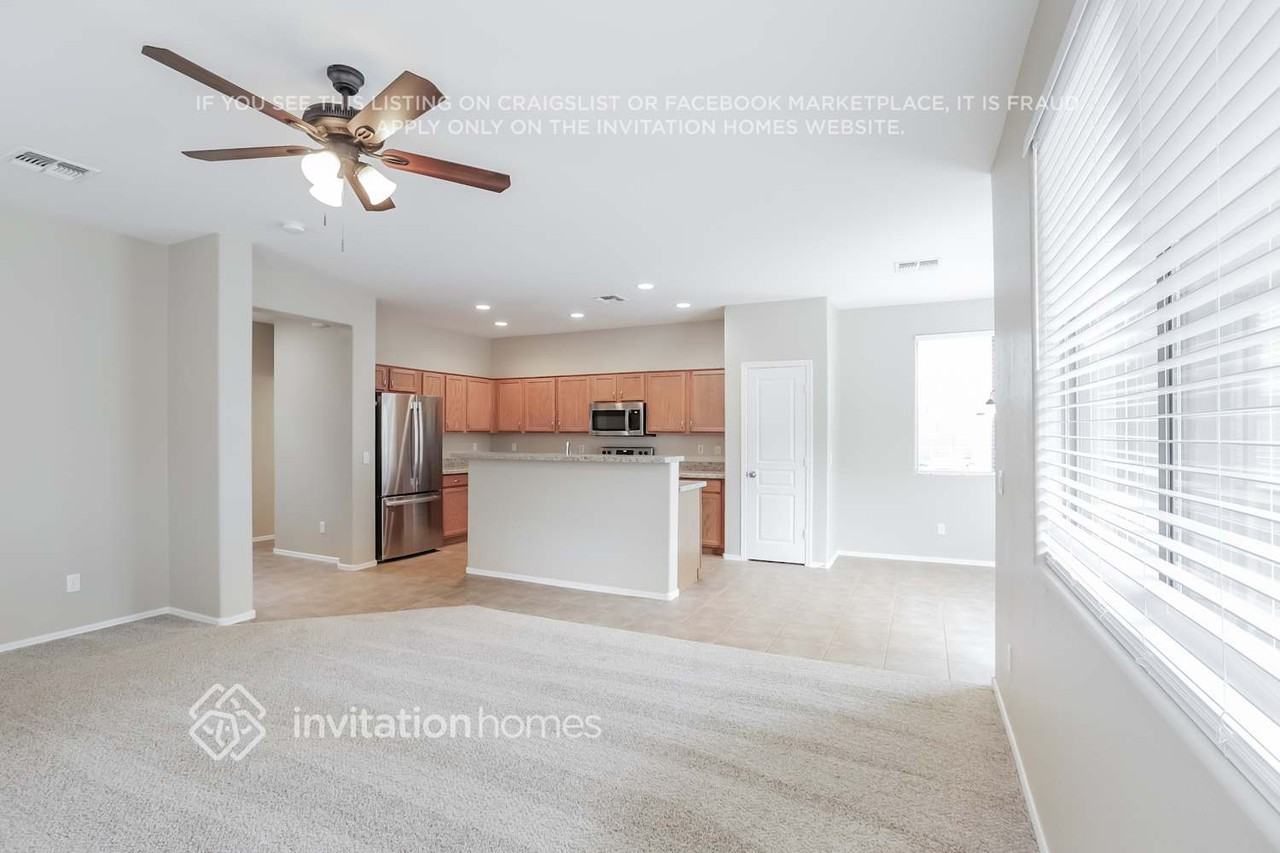 3787 E Chickadee Rd - Photo 4 of 16