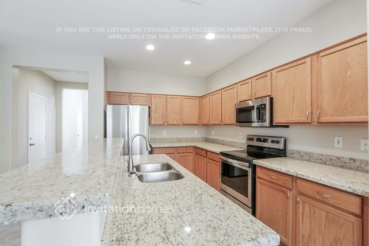 3787 E Chickadee Rd - Photo 7 of 16