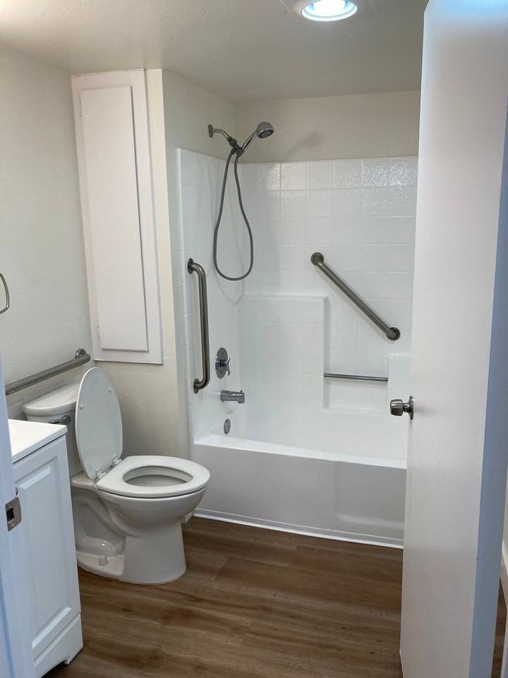 1219 Persimmon Ave #35 - Photo 3 of 6