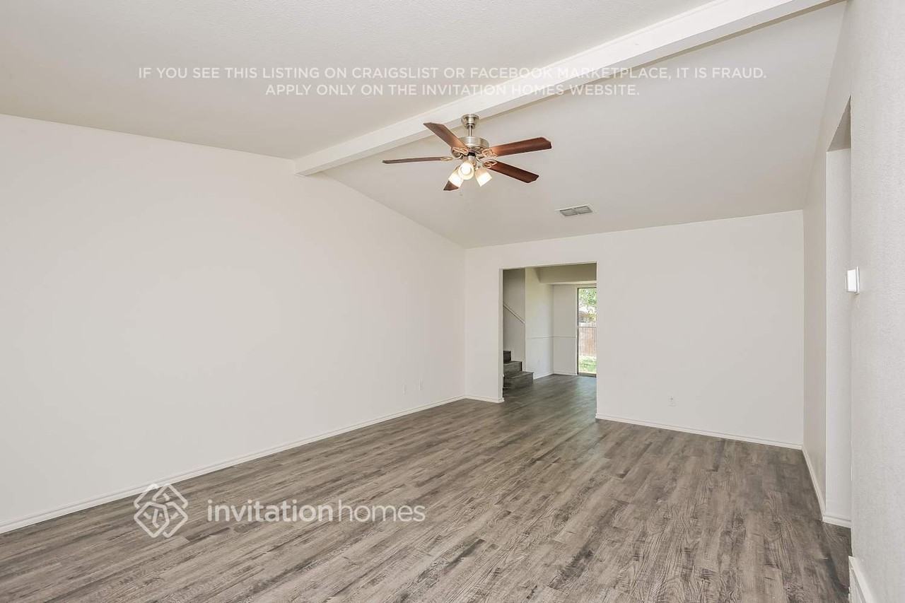 5905 Oak Hill Rd - Photo 5 of 18