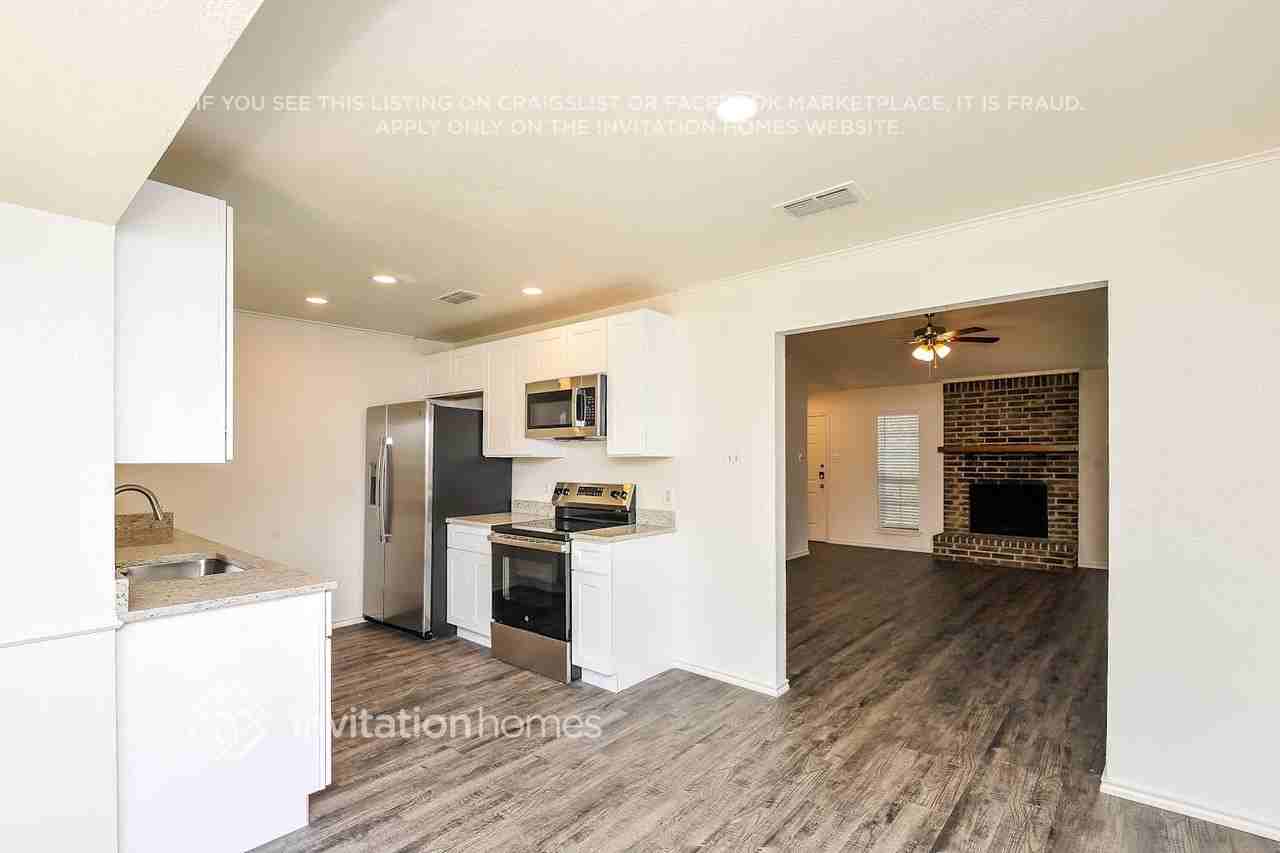 5905 Oak Hill Rd - Photo 6 of 18