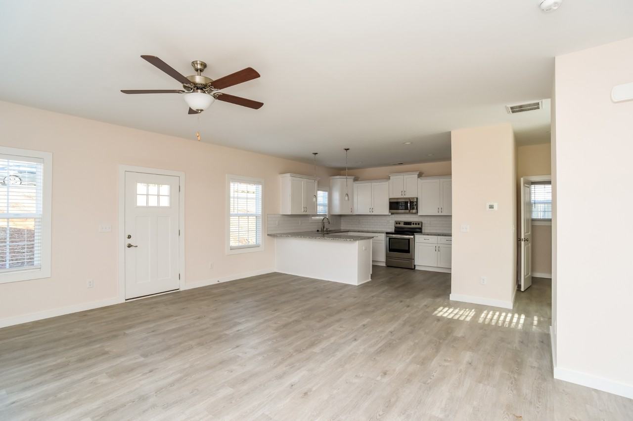 604 604 E Texas Ave - Photo 5 of 16