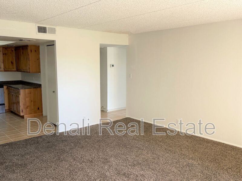 7910 E Camelback Rd #204 - Photo 5 of 18