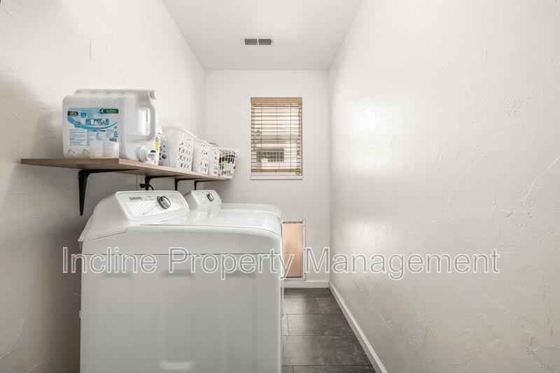 702 Durham Dr - Photo 7 of 25