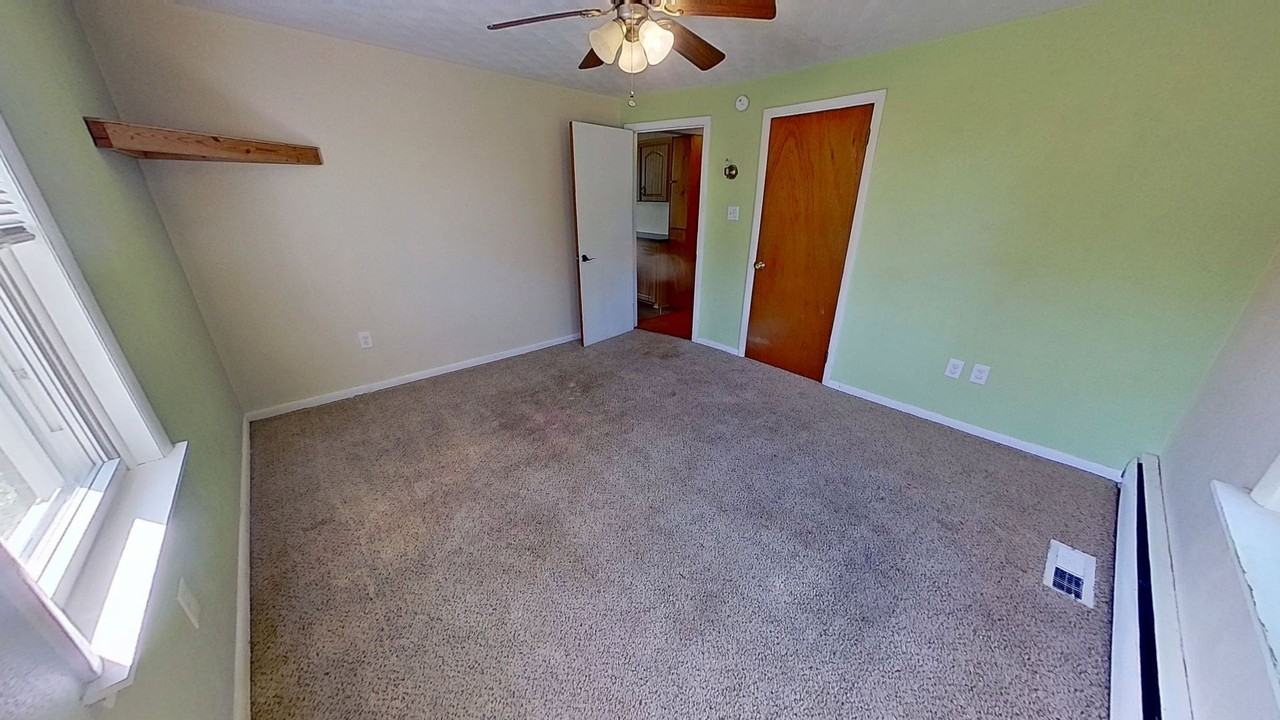 254 Ridge Ave - Photo 6 of 18