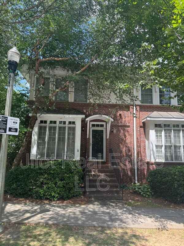 128 Church St - Photo 2 of 33