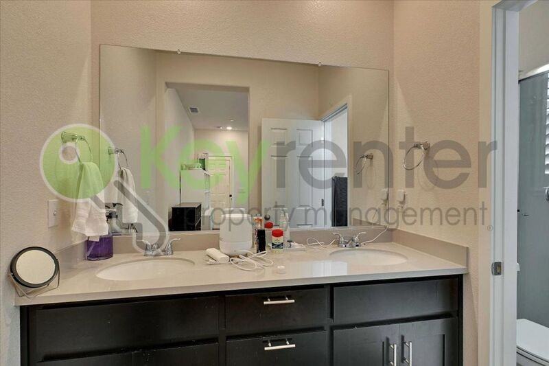 4168 Gossamer St - Photo 6 of 19