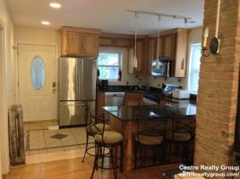 featured image of 18 Holton St