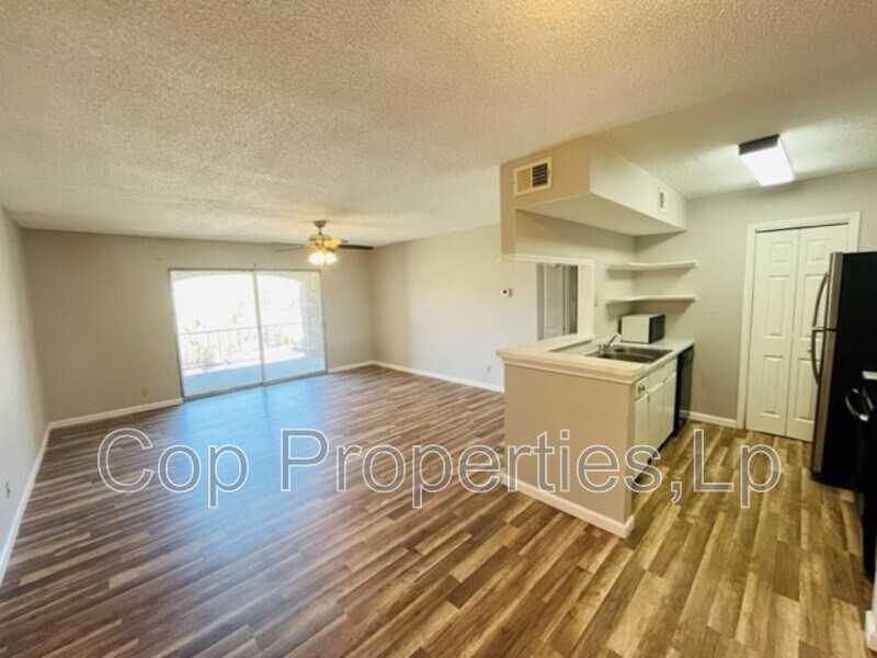 1819 Babcock Rd #411 - Photo 4 of 24