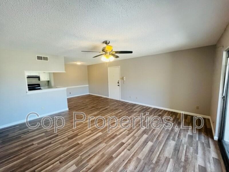 1819 Babcock Rd #411 - Photo 5 of 24