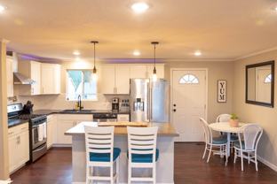 6204 E 10th Ave - Photo 1 of 1