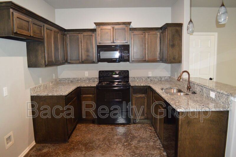 7520 Redbud Villa Ct #A - Photo 3 of 18