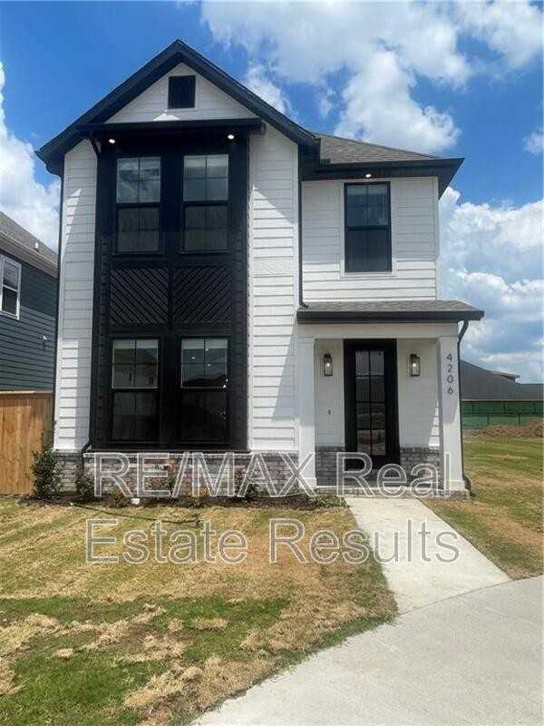 4206 W Bronco Dr - Photo 3 of 20