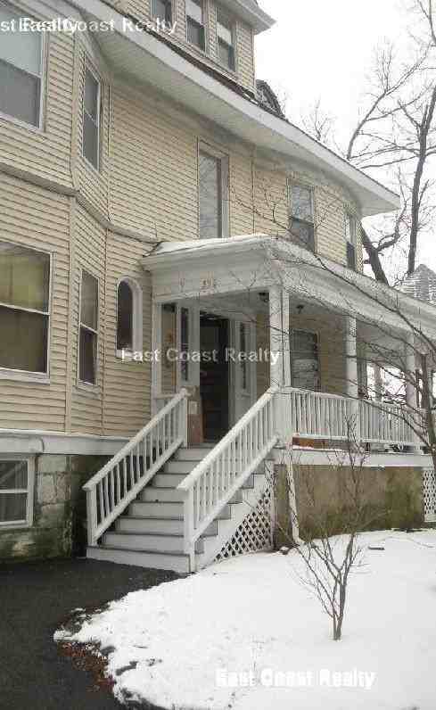 Cambridge St #24 - Photo 5 of 13