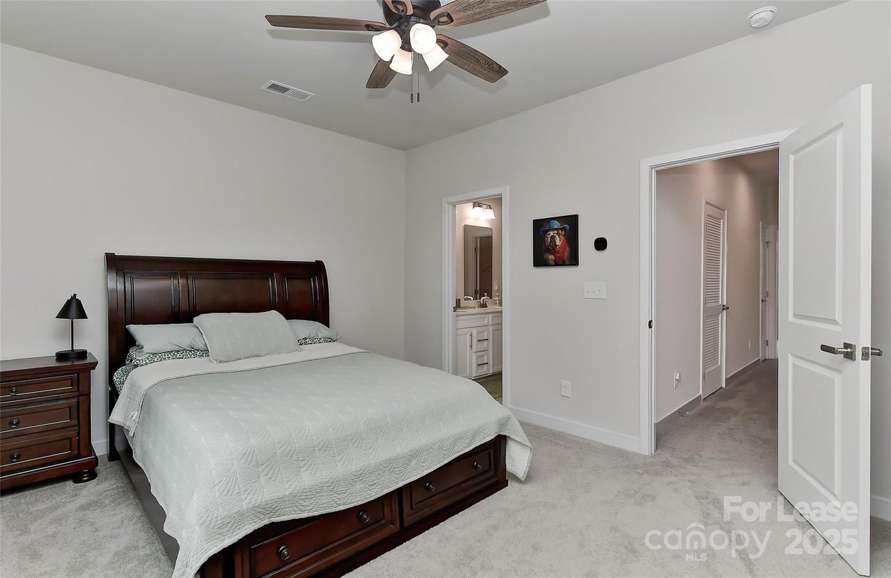 421 Spearfield Lane - Photo 7 of 22