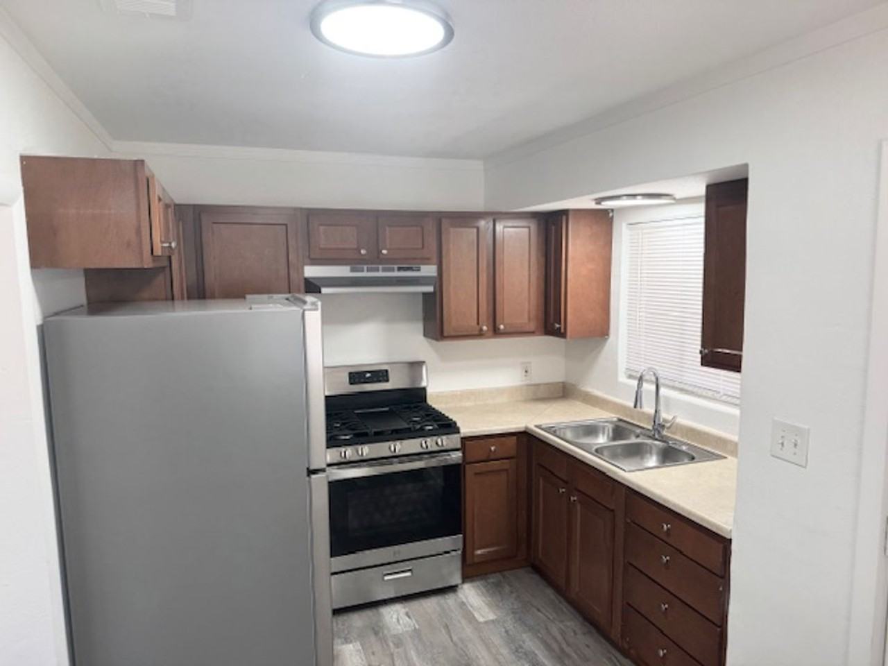 La Monte Apartments - Photo 4 of 19