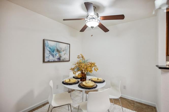 1145 Yarwood Ct - Photo 3 of 20