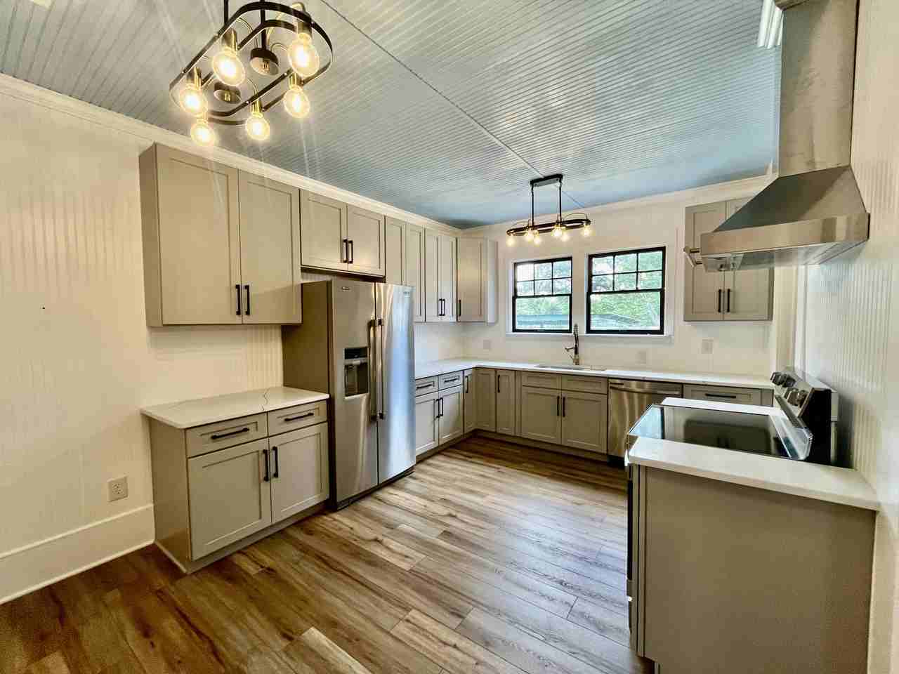 101 Central Ave - Photo 2 of 50