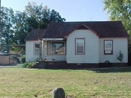 featured image of 707 Sims Ave