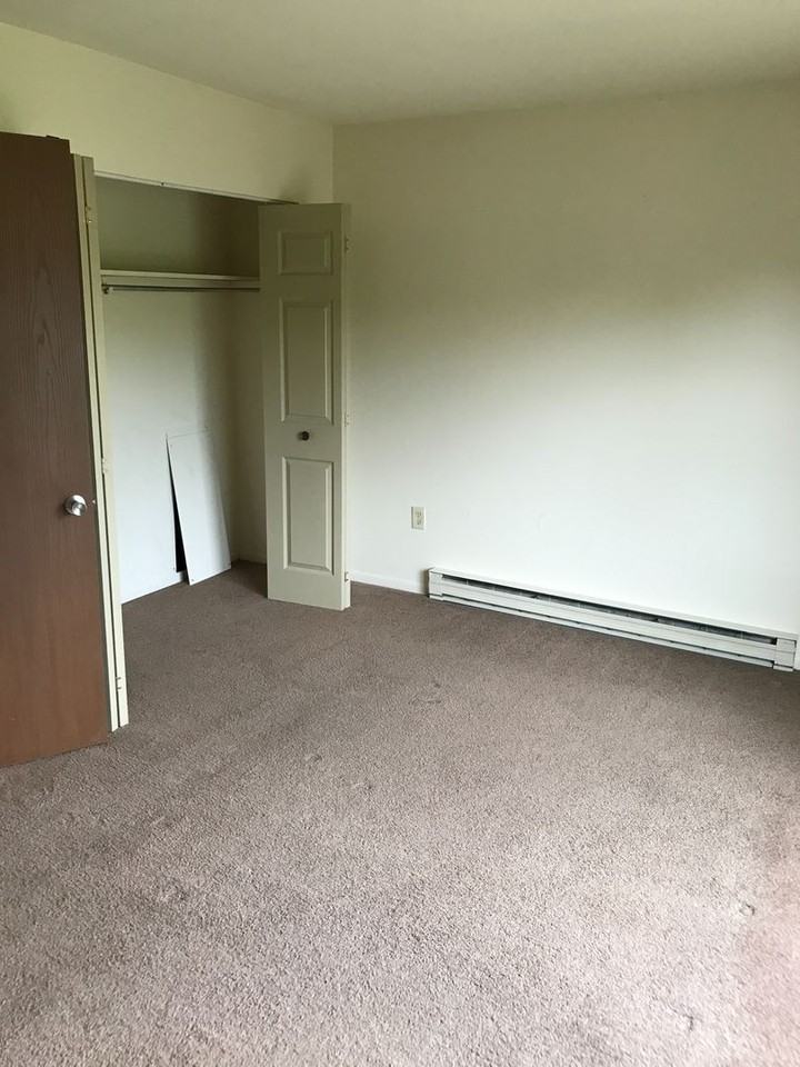 Topaz Townhomes - Photo 7 of 11