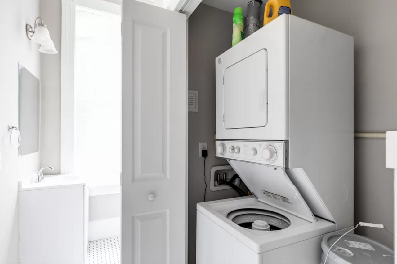 939 West Grace Street - Photo 3 of 42