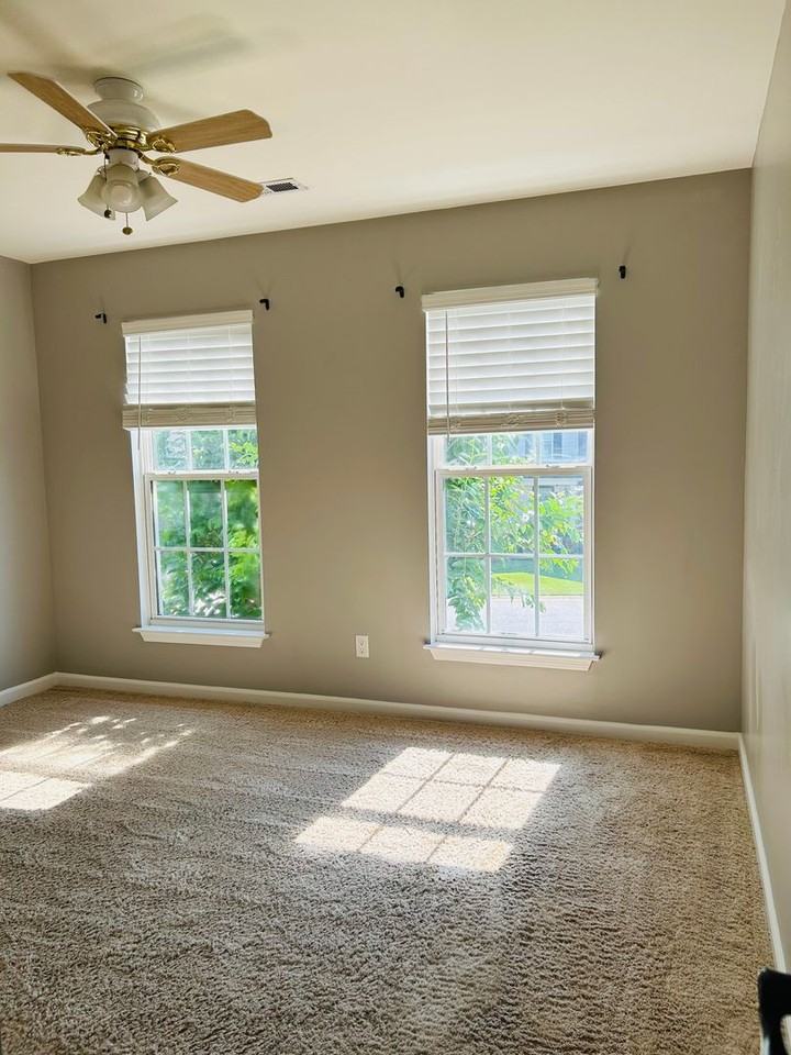 711 Dutchman Ct - Photo 6 of 50