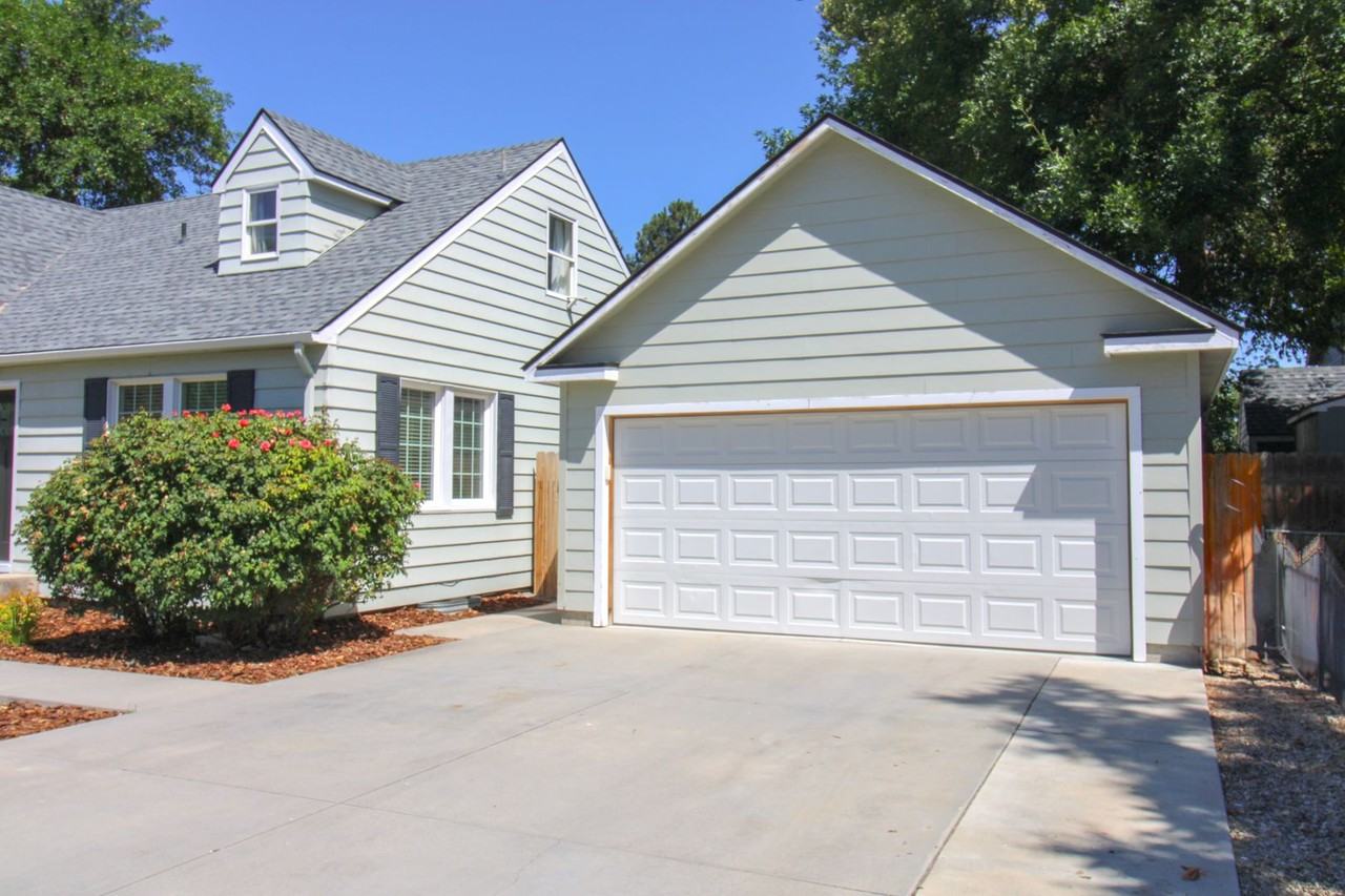 2308 W Kootenai St - Photo 3 of 22