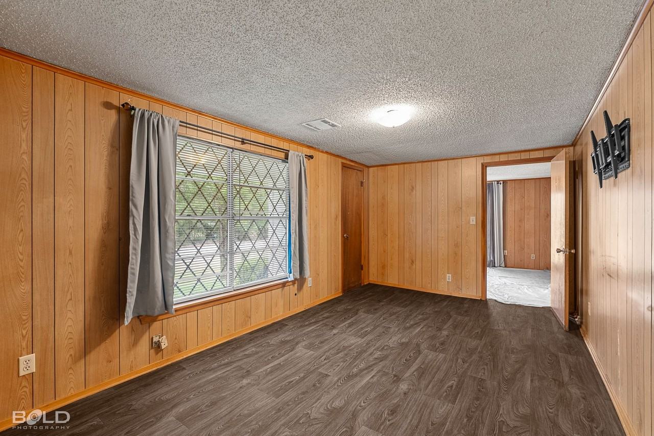 Kimberly Rd - Photo 3 of 26