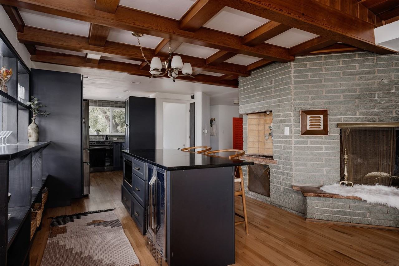 3795 Holland St - Photo 3 of 50