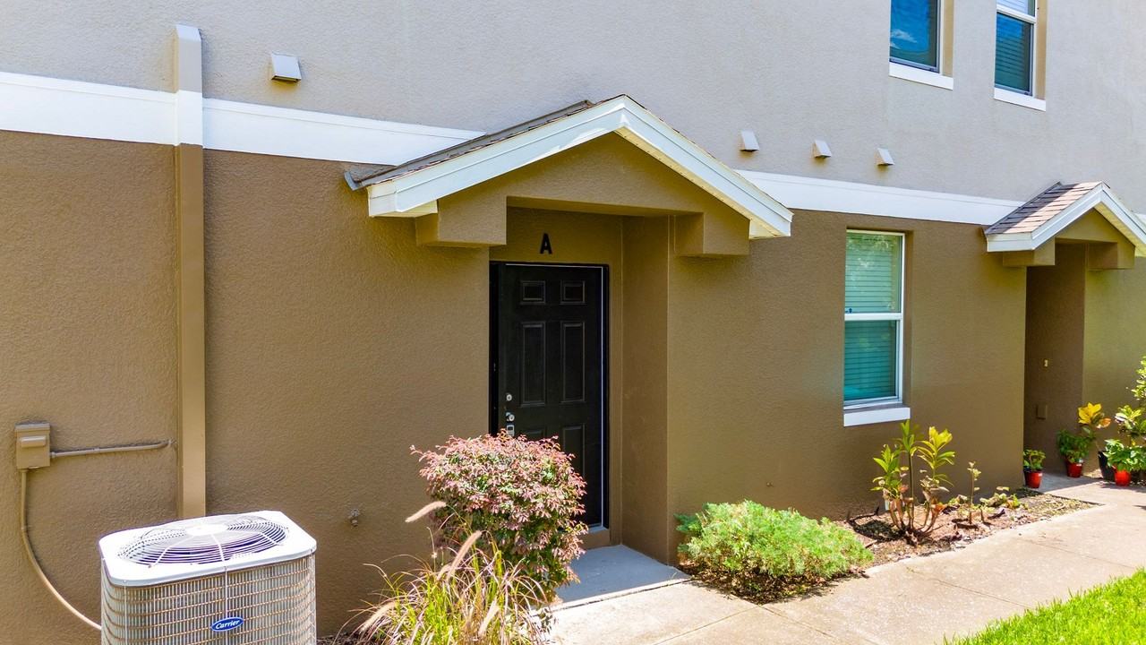 6548 S Goldenrod Rd #A - Photo 6 of 34