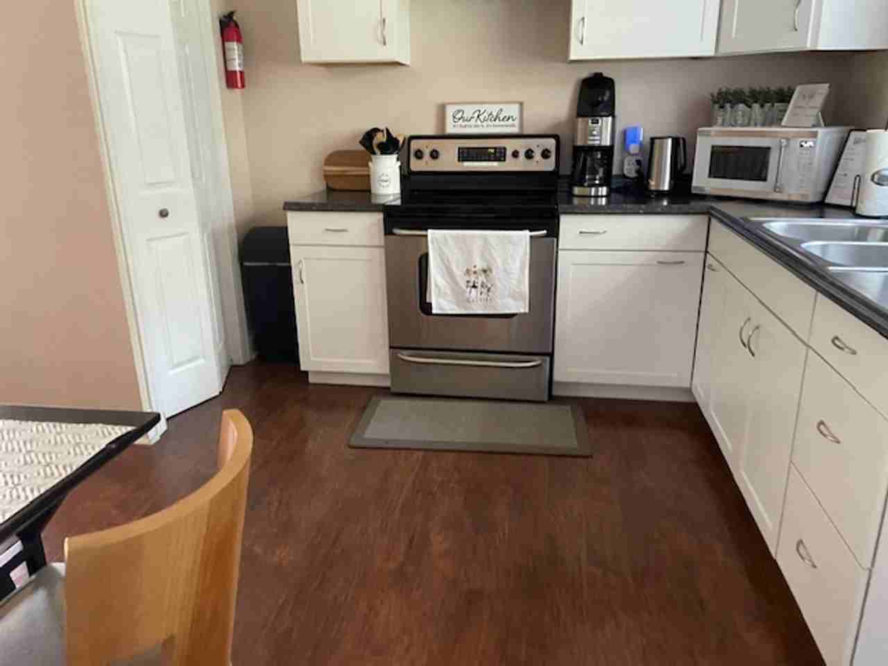812 N Fulton St - Photo 2 of 14