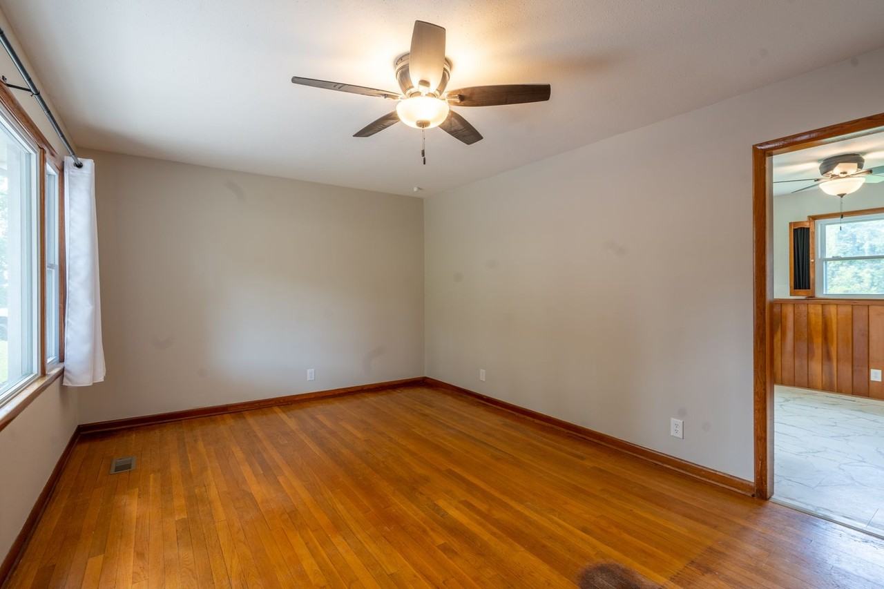 740 Page St - Photo 5 of 20