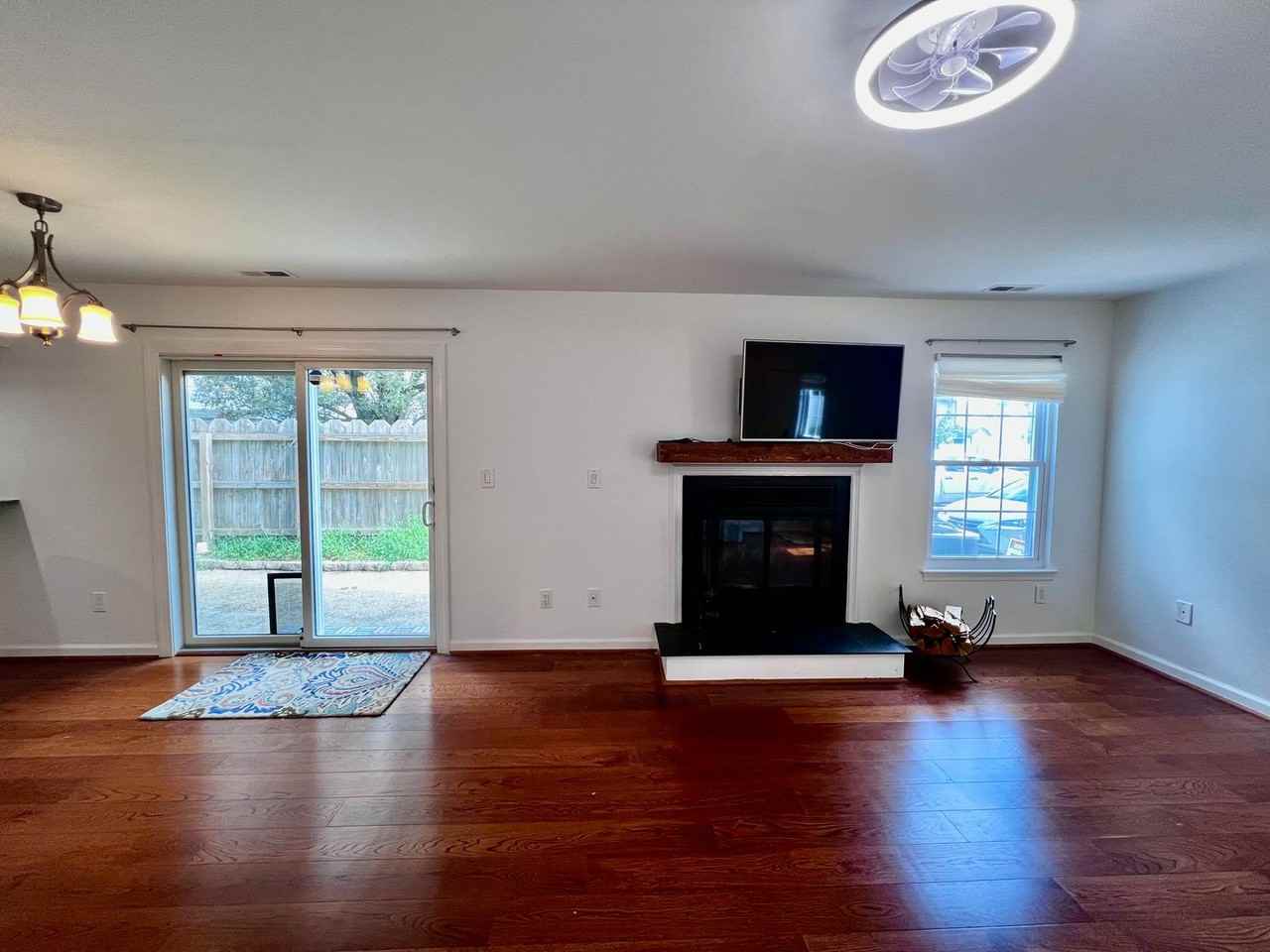 602 Barwick Ct - Photo 6 of 28